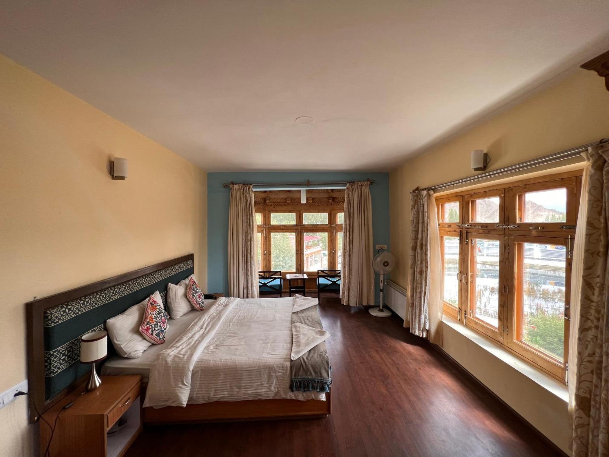 Hotel New Glacier View Лех Экстерьер фото