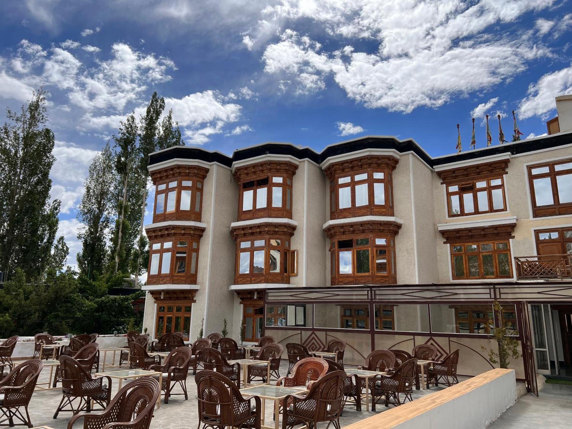 Hotel New Glacier View Лех Экстерьер фото